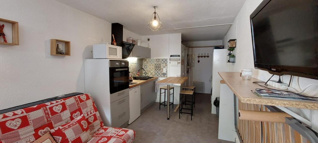 Studio Avec Balcon Face A La Montagne โกเตอเรต์ ภายนอก รูปภาพ